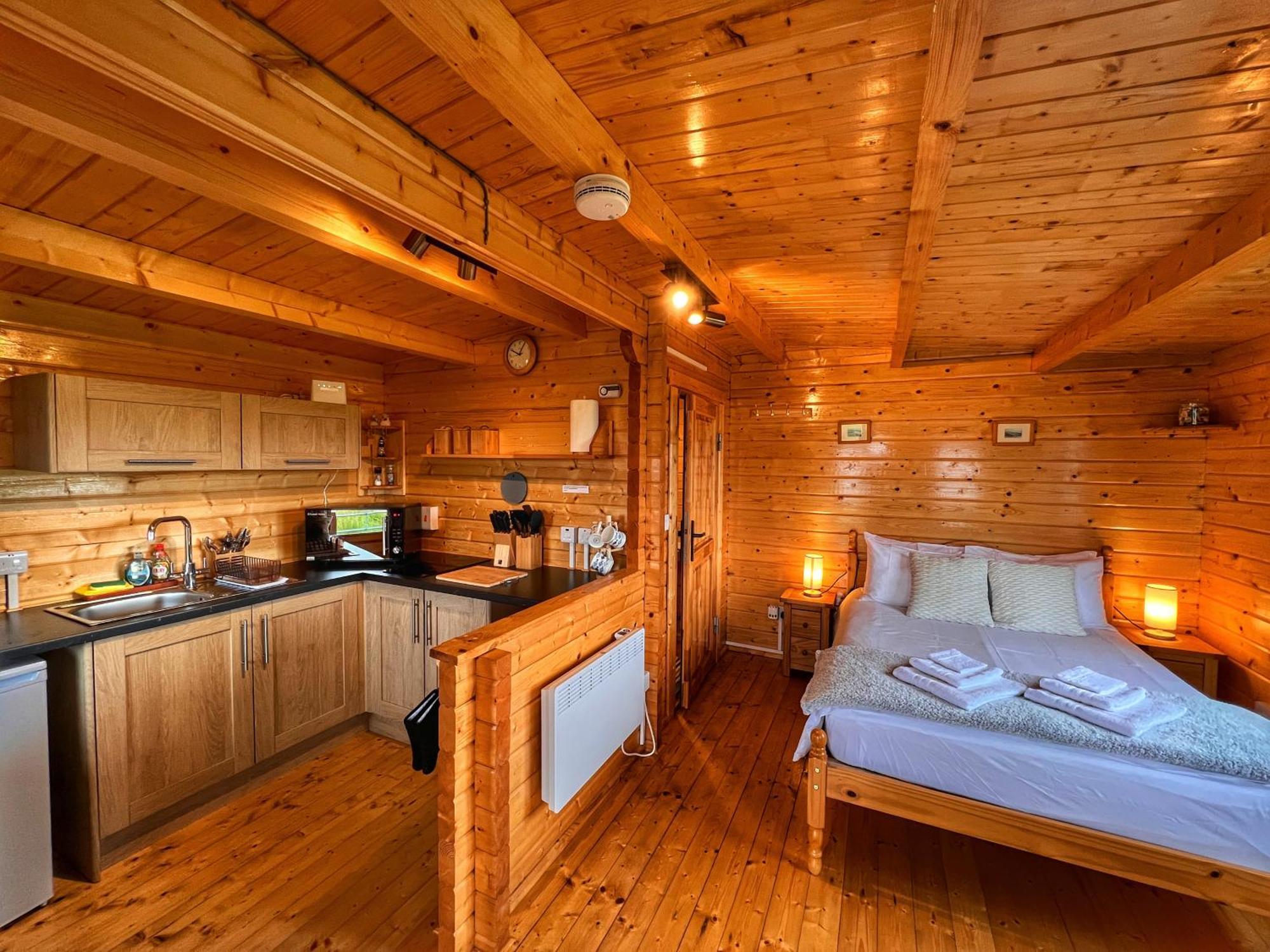 Harlosh Log Cabins Dunvegan  Rum bild